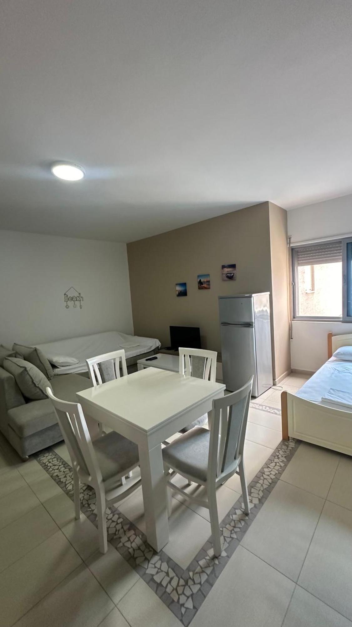 Jasmine Apartments Sarande Exterior photo