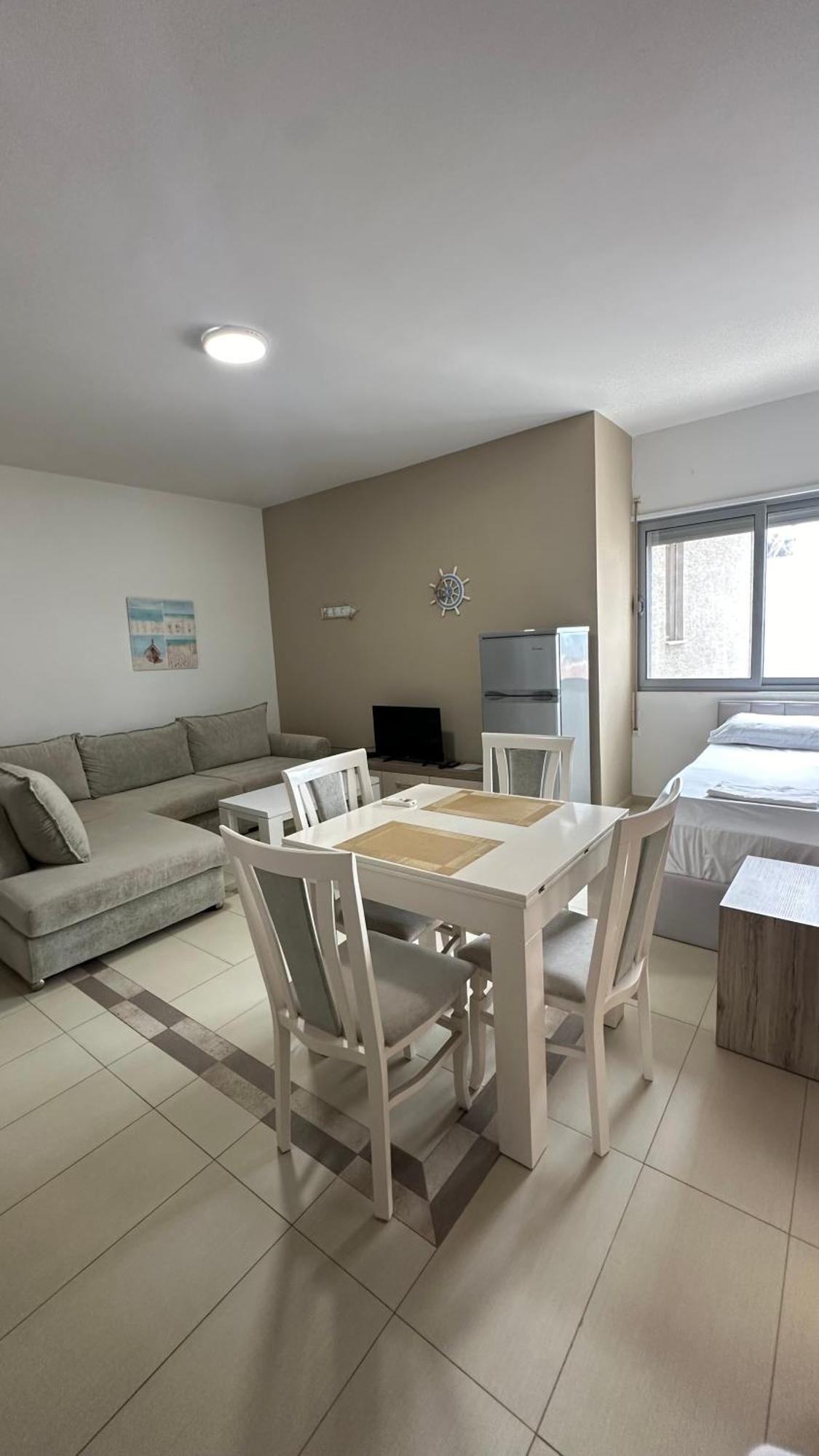 Jasmine Apartments Sarande Exterior photo